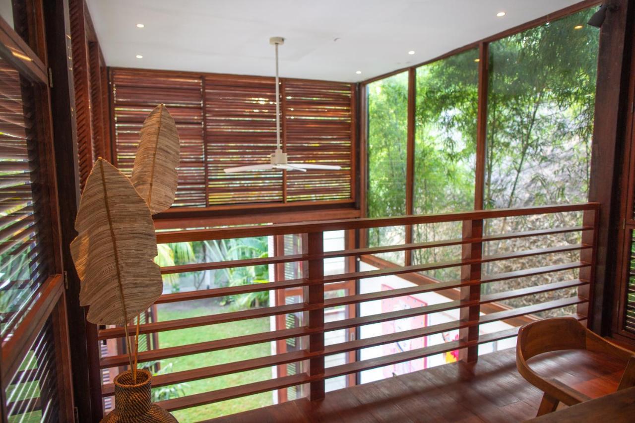 Villa Merbau غيلي آير المظهر الخارجي الصورة
